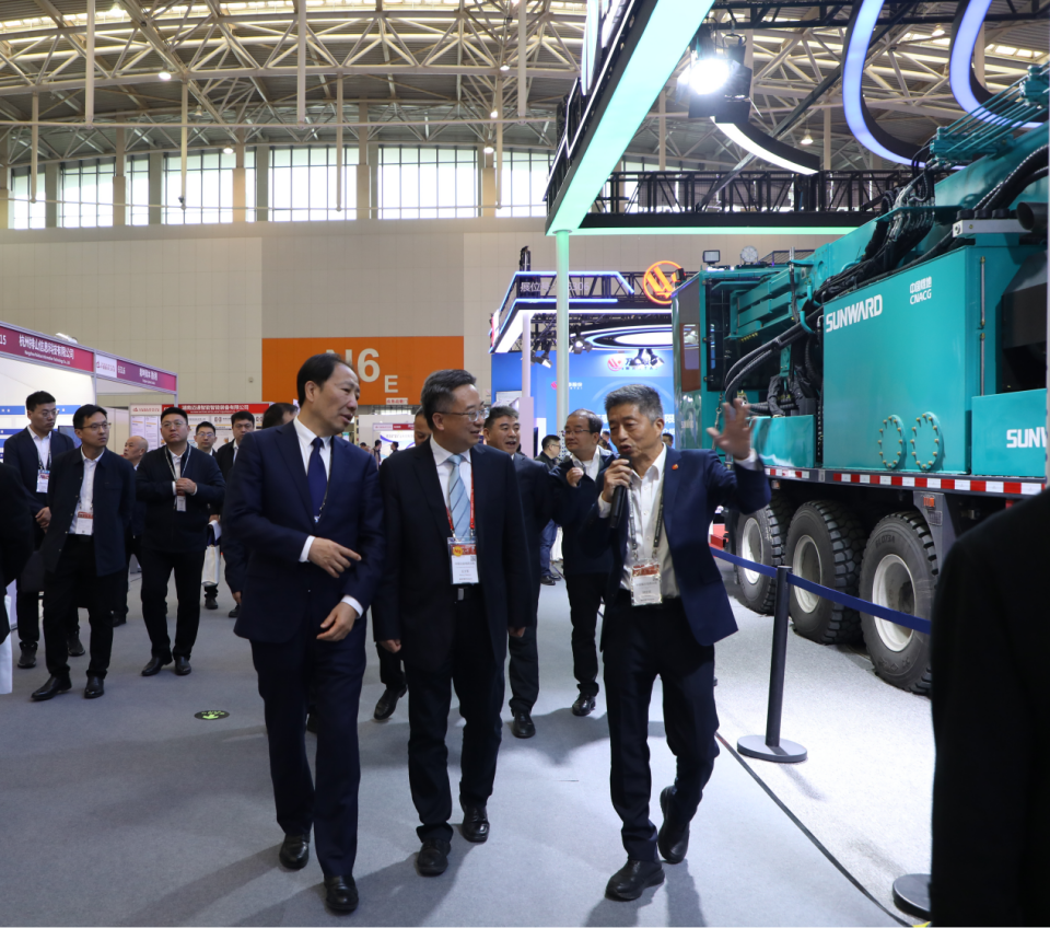 不朽情缘官方网站智能携手“战略合作伙伴”中国煤炭地质总局精彩亮相2025中国国际矿业大会